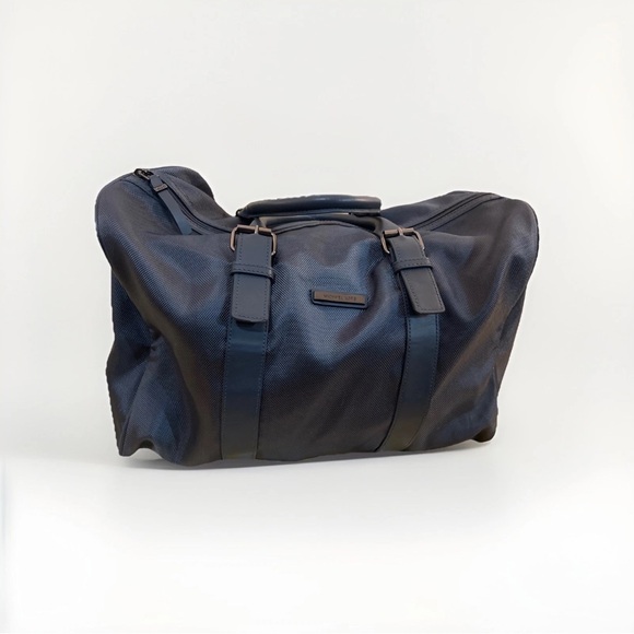 Michael Kors Navy Travel Bag - Picture 1 of 11